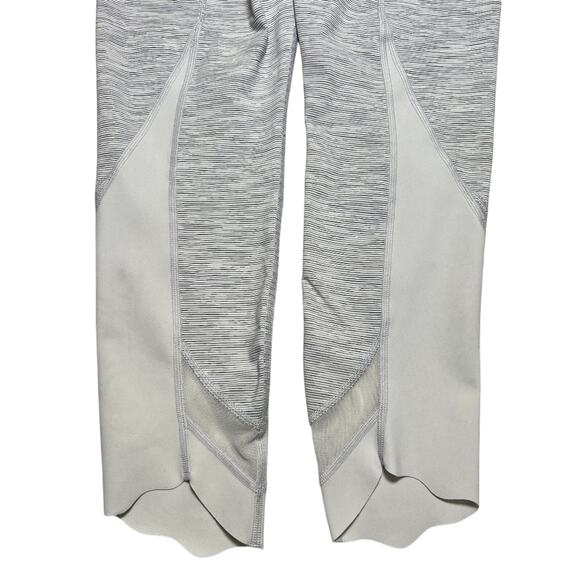 Lululemon Wunder Under Scalloped Hem High-Rise Crop 23" Legging Pant Size 2 4 - Picture 9 of 9